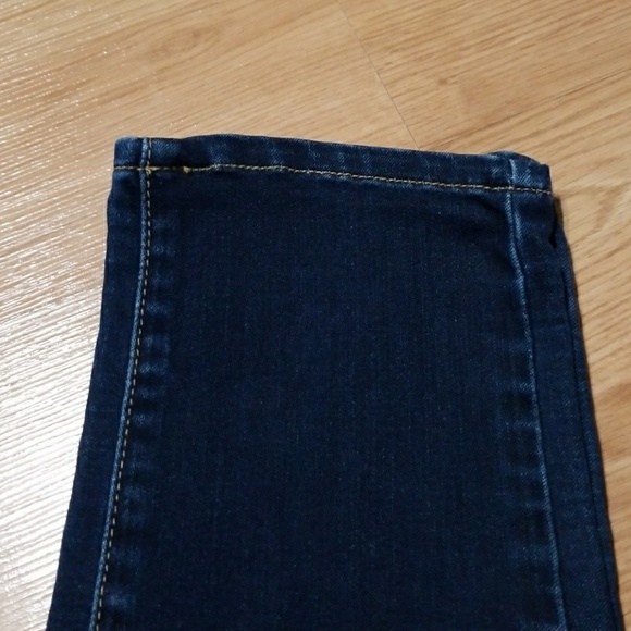 Paige Skyline Skinny Ankle Jeans - Picture 4 of 6